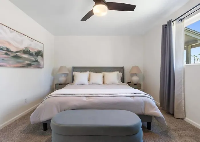 5br Heated Pool Bbq And Covered Patio - Dt Phx