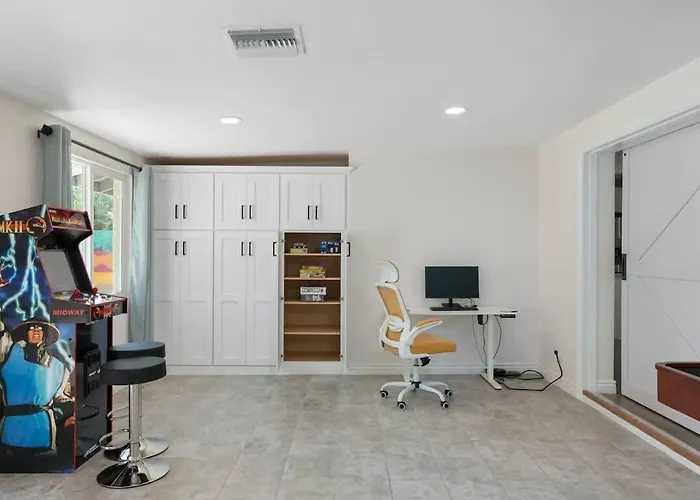 5br Heated Pool Bbq And Covered Patio - Dt Phx